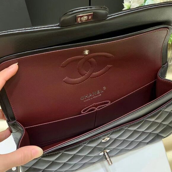 Chanel Handbags, Shoulder Bags - Picture 7 of 7